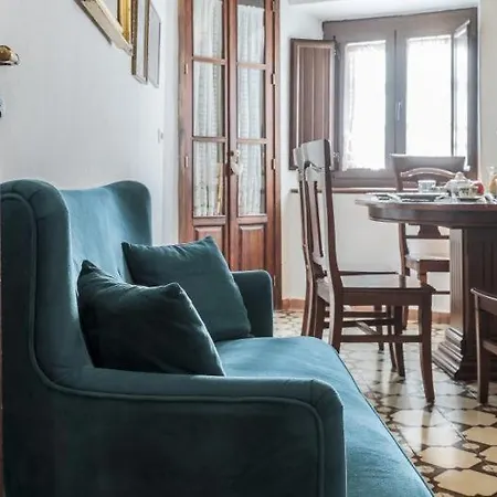 Rum i privatbostad Casa De La Juderia Sevilla