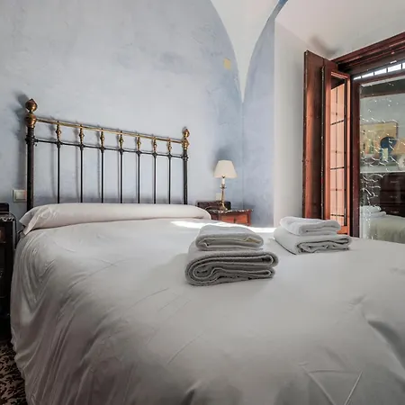 Casa De La Juderia * Sevilla